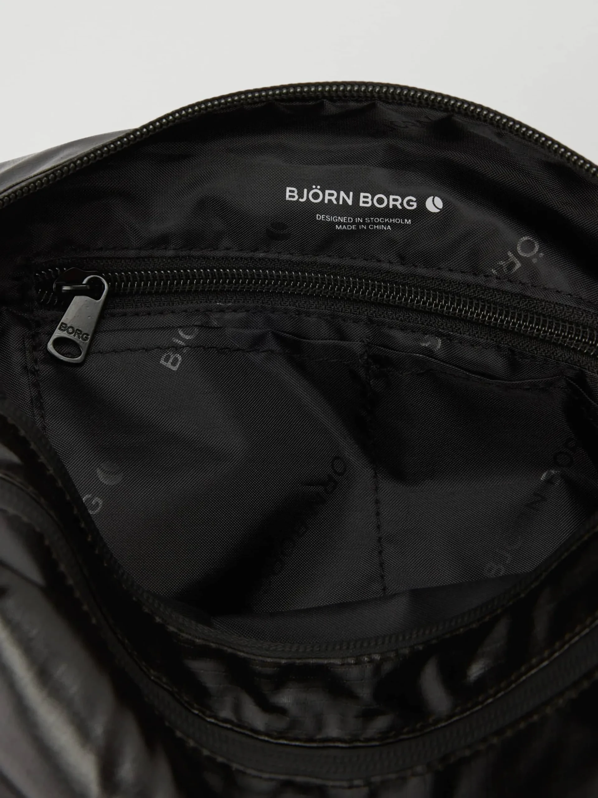 Borg Glossy Ripstop Wash Bag