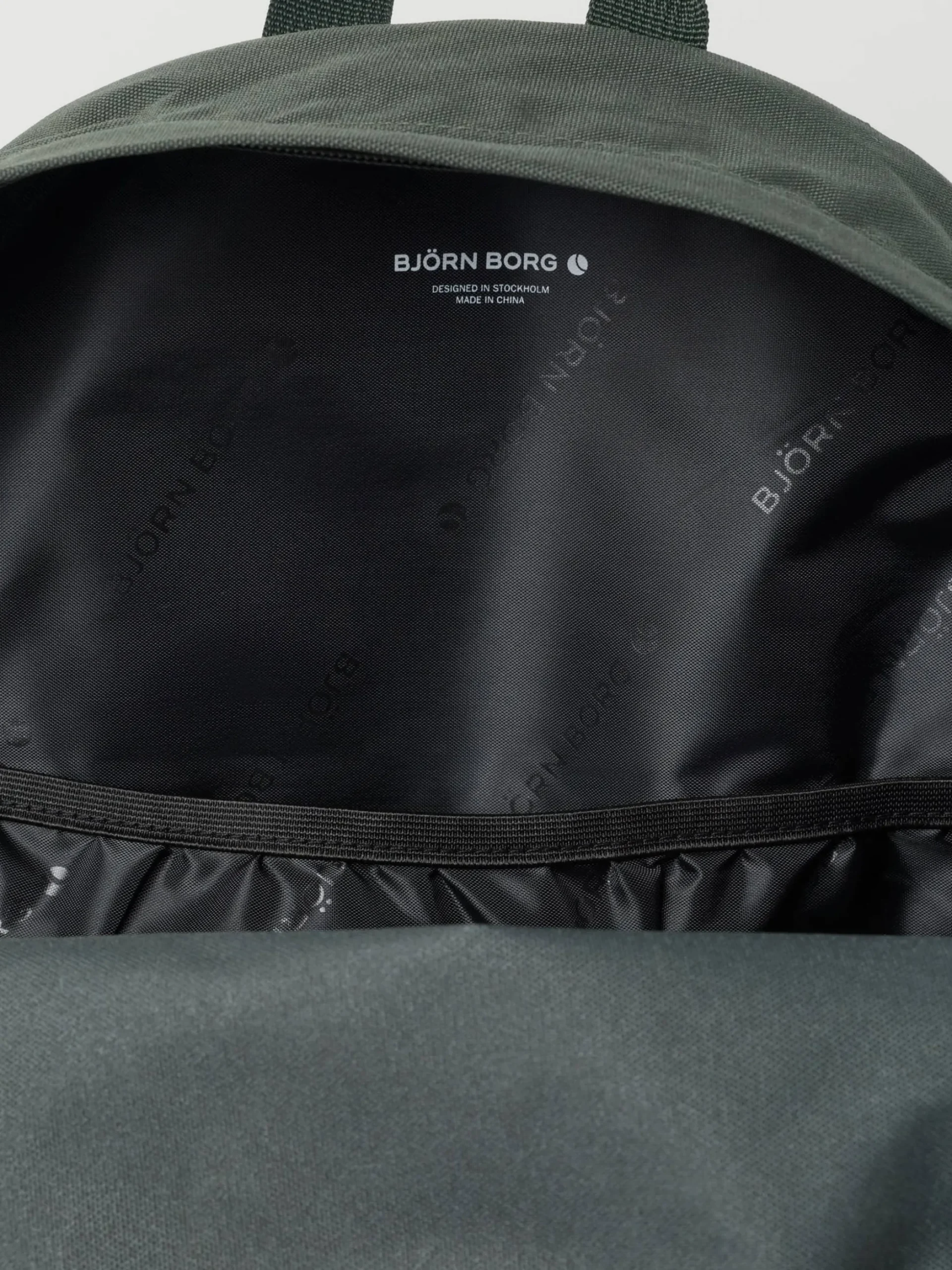 Borg Junior Backpack 15L