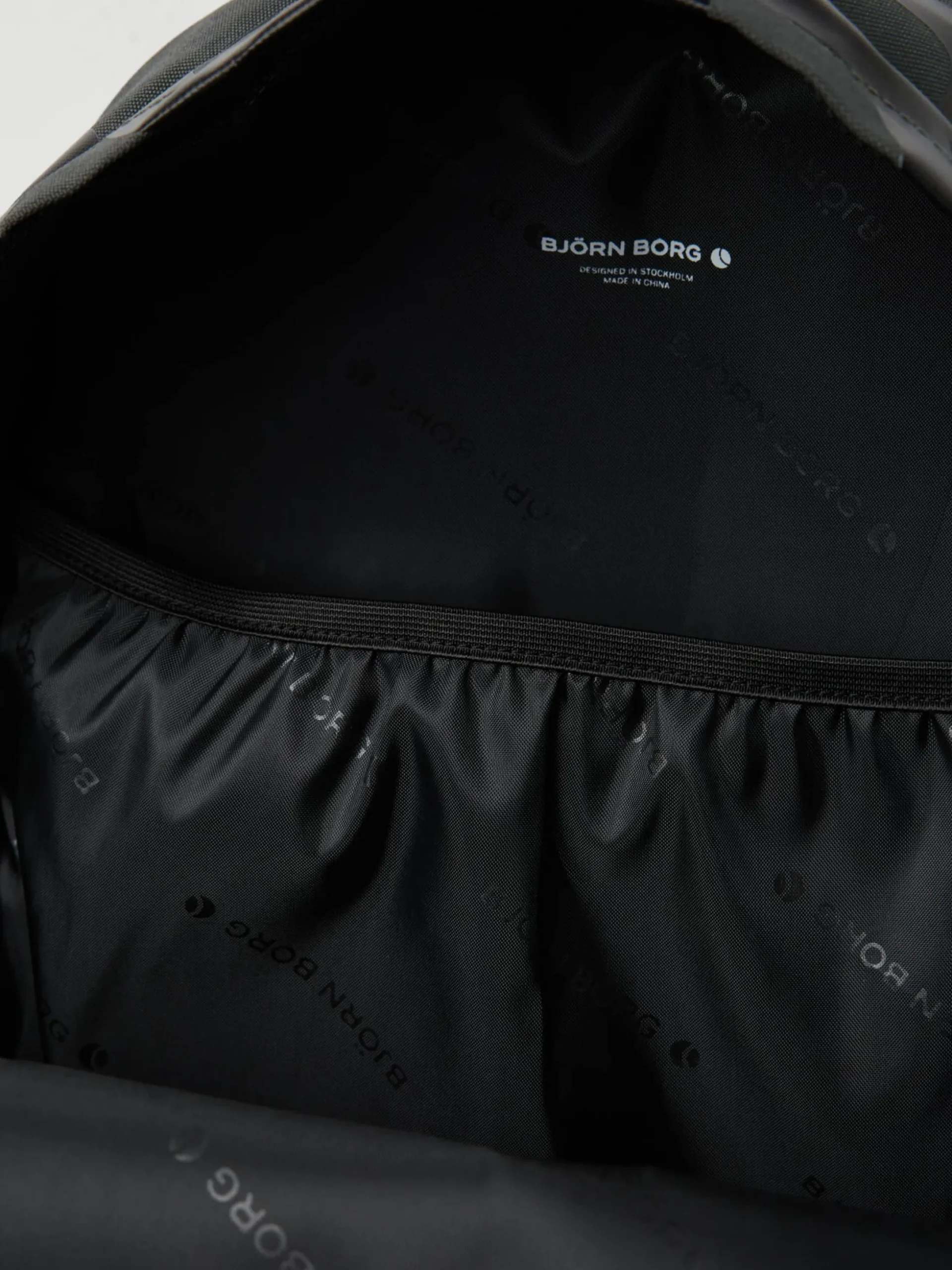 Borg Logo Backpack 19L