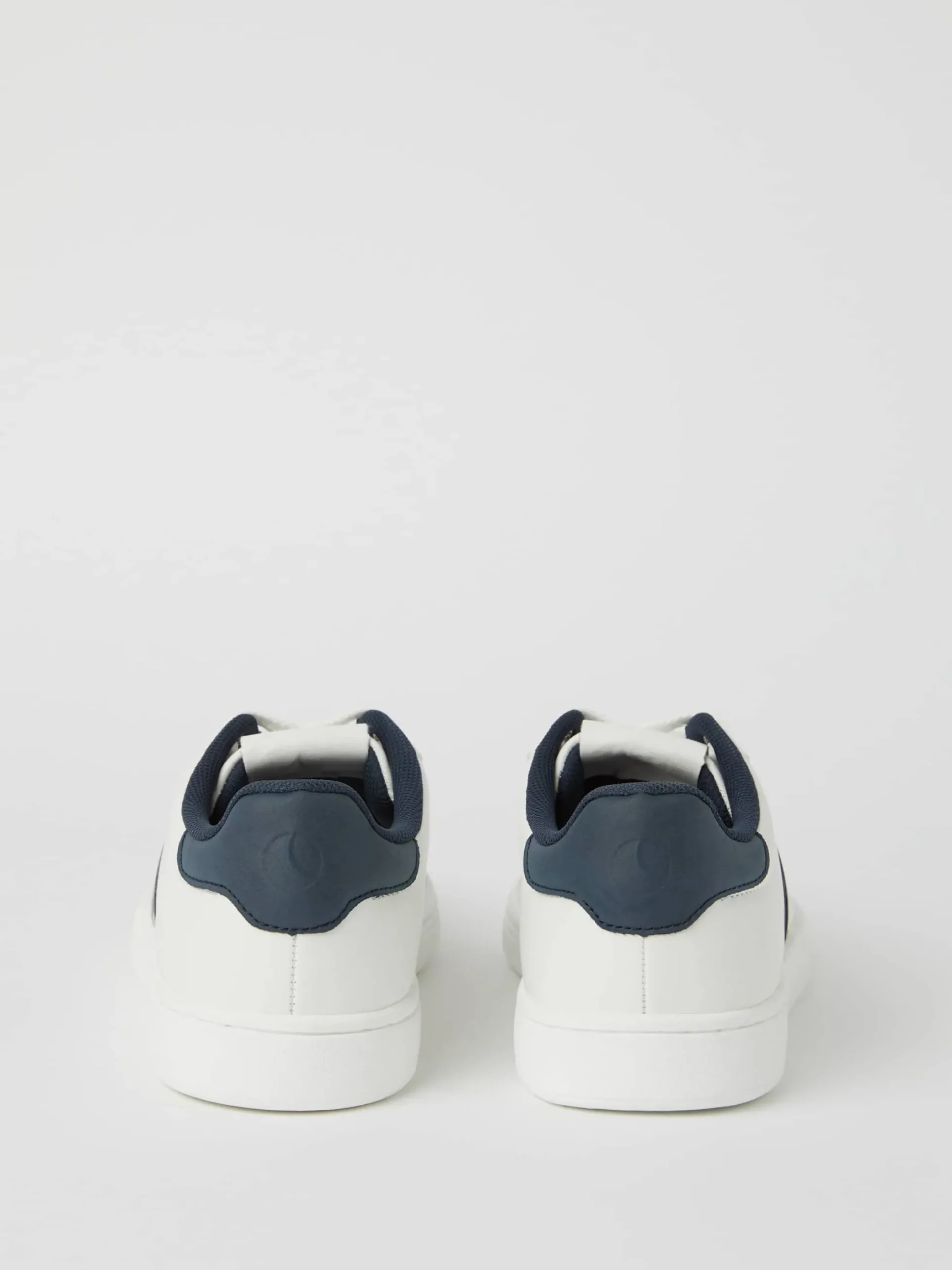 Men’s Sneakers T470