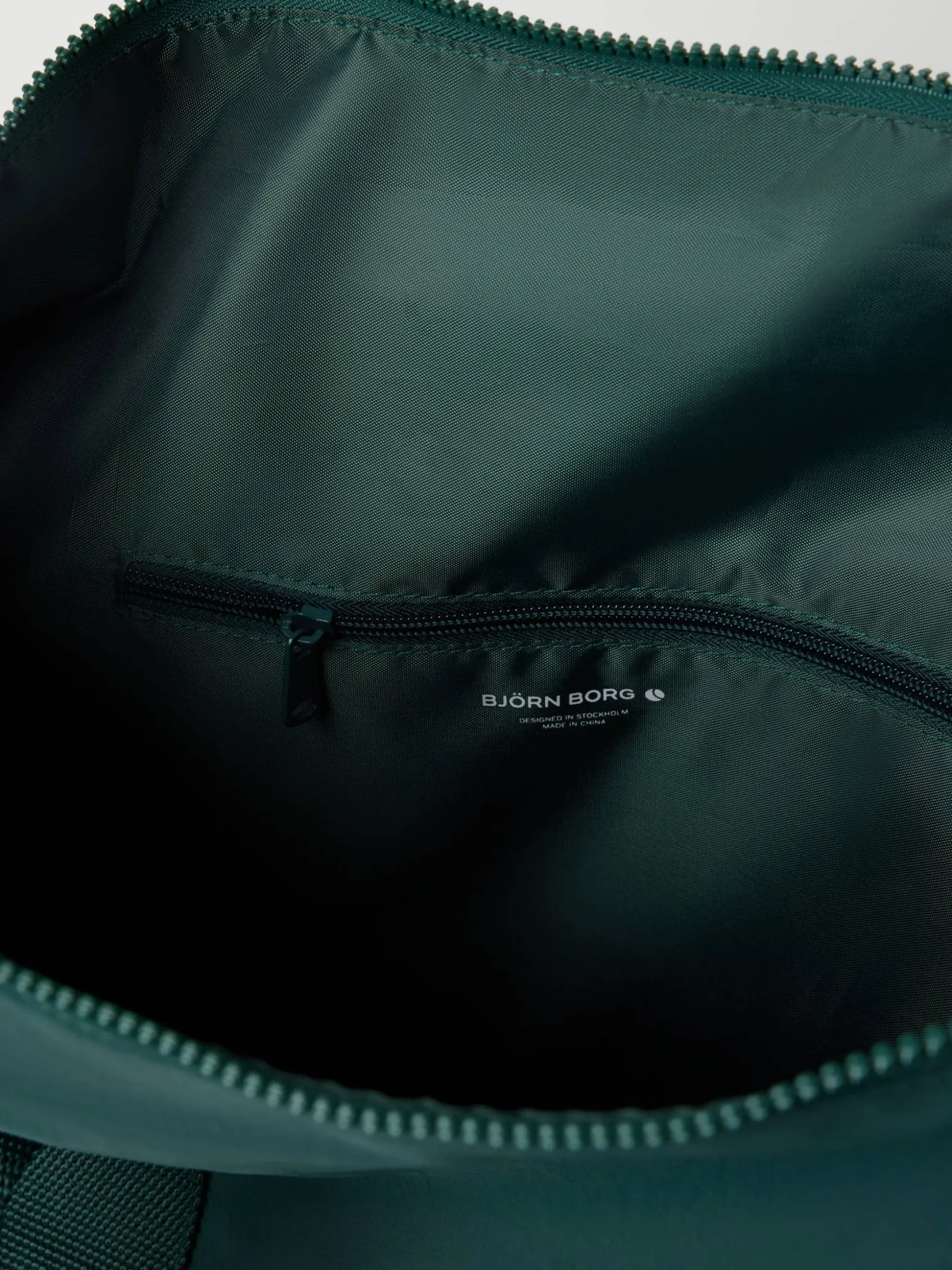 Studio Active Sports Bag 25L
