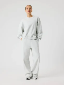 Studio Oversized Straight Sweatpants
