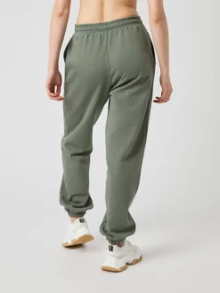 Studio Oversized Sweatpants
