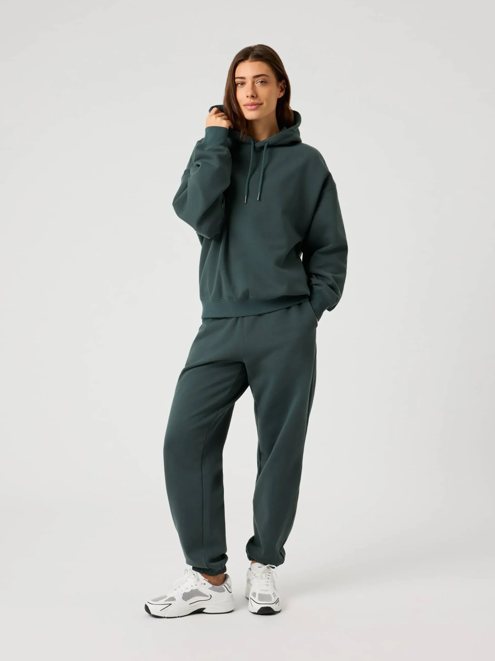 Studio Oversized Sweatpants