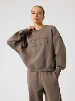 Studio Oversized Sweatshirt