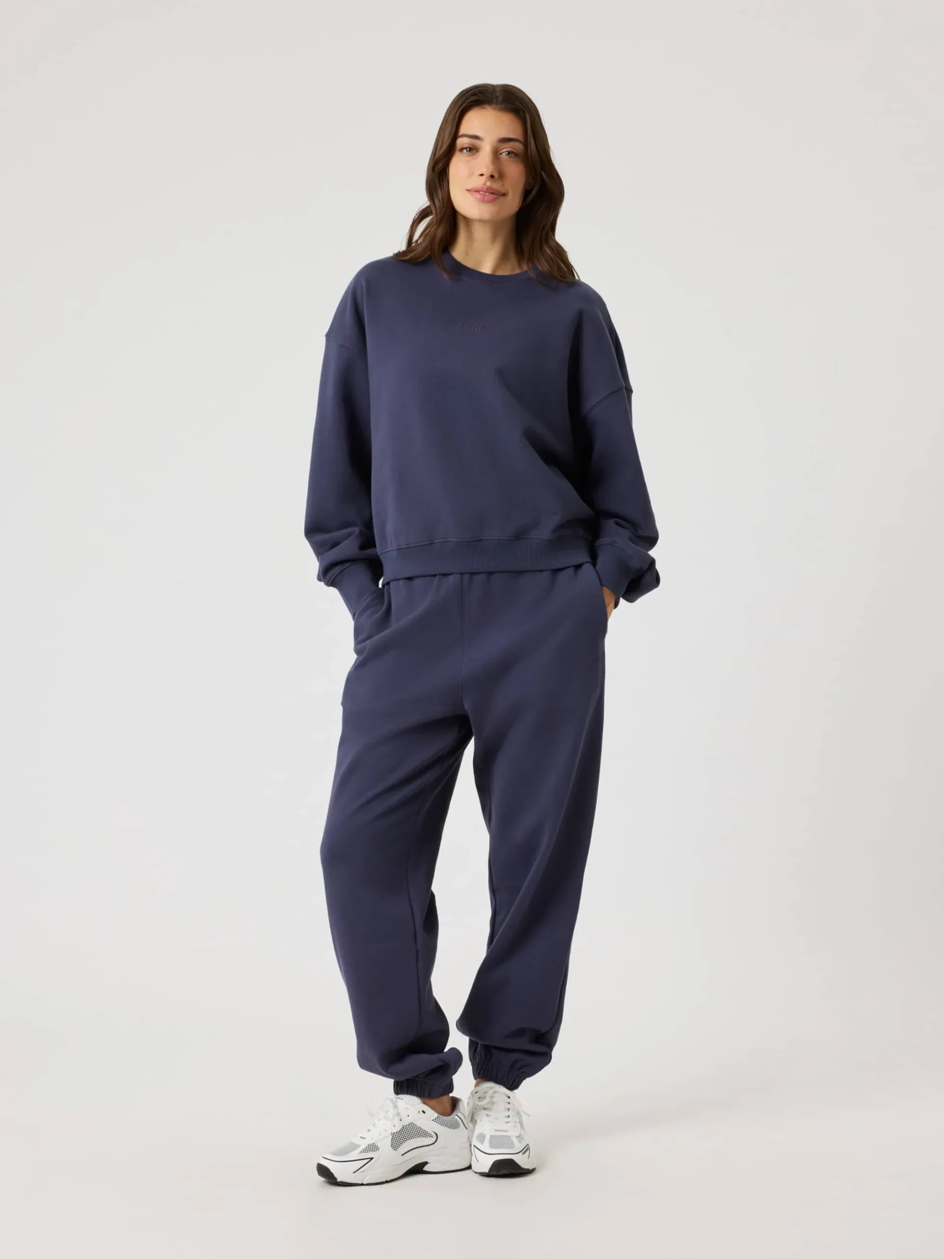 Studio Oversized Sweatshirt