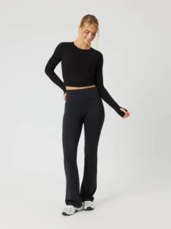 Studio Ribbed Cropped Long Sleeve