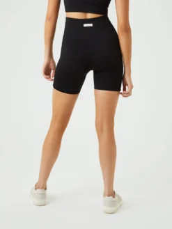 Studio Seamless Ribbed Shorts