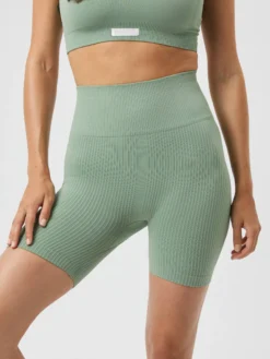 Studio Seamless Ribbed Shorts