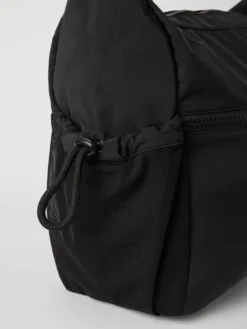 Studio Shoulder Bag 18L