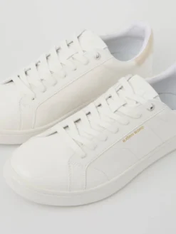 Unisex Deuce Sneakers