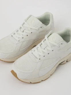 Women's Nova Sneakers
